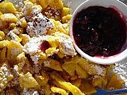 Kaiserschmarren mit Preiselbeermarmelade